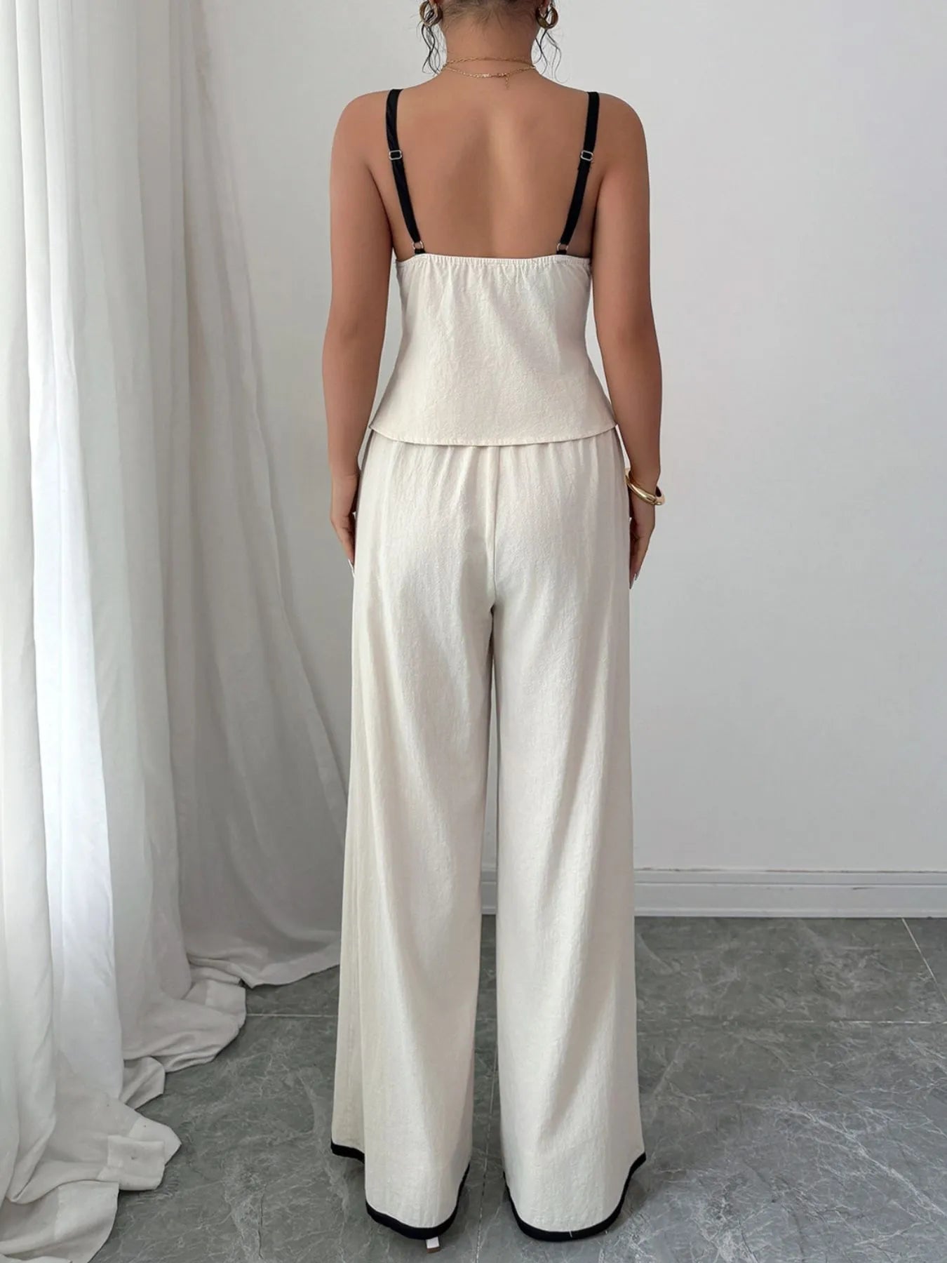 Tie back cami and wide leg pants matching set, back view.