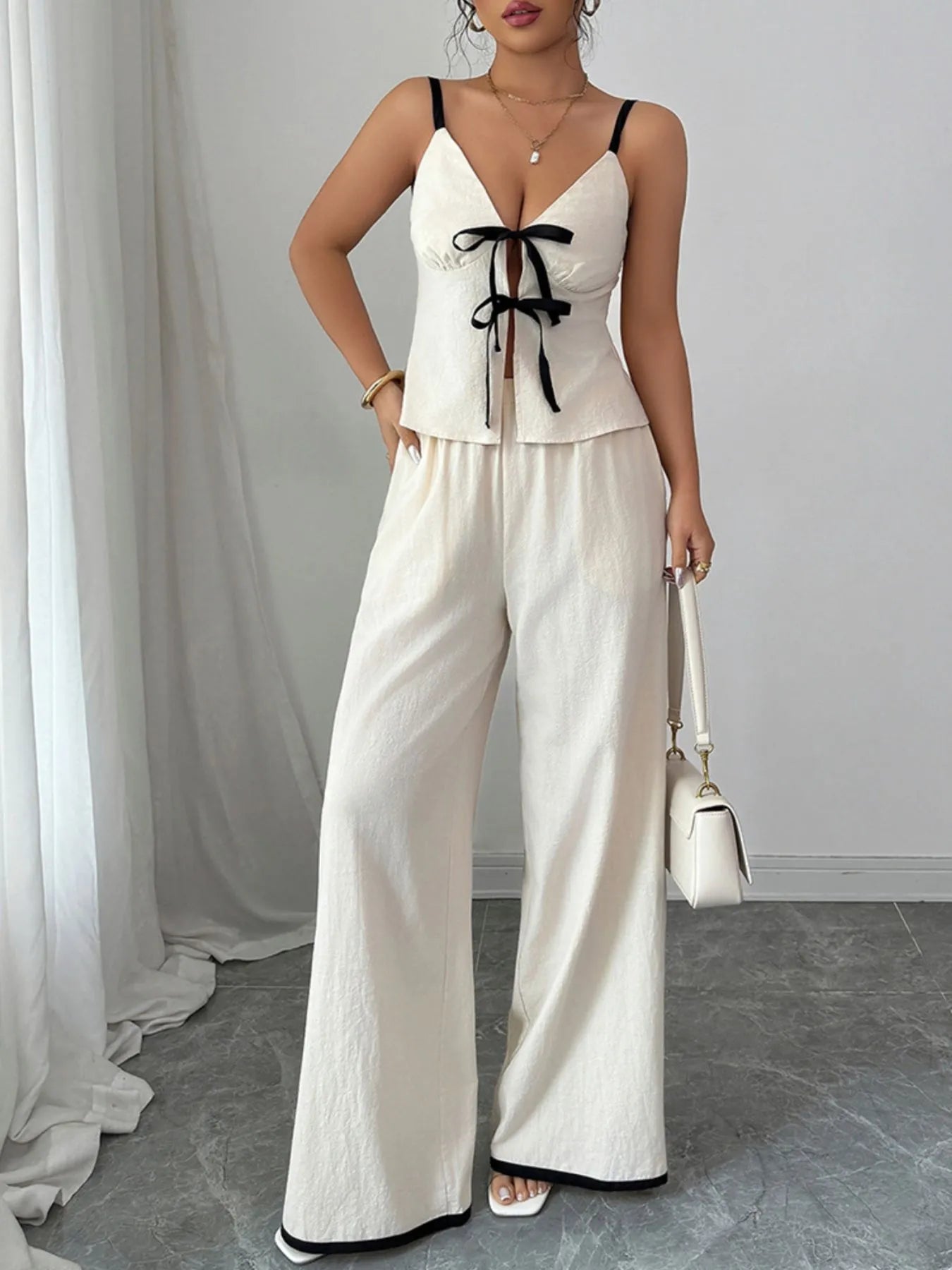 Wide leg pants with pockets from the cotton matching set.