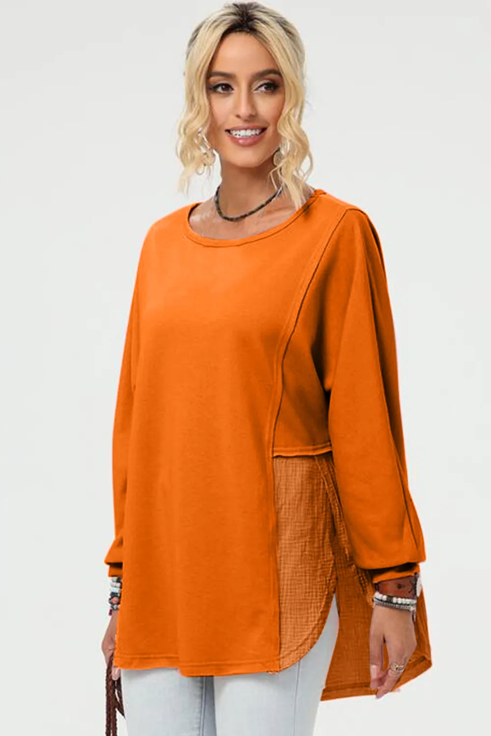 Tangerine high-low t-shirt side view – Imperio by Johana