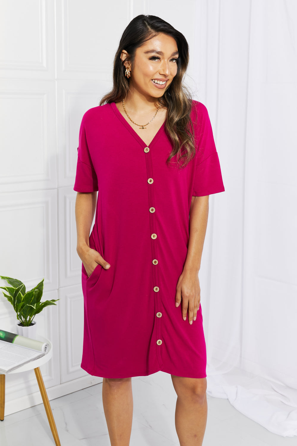 Magenta button down brunch dress front view – Imperio by Johana