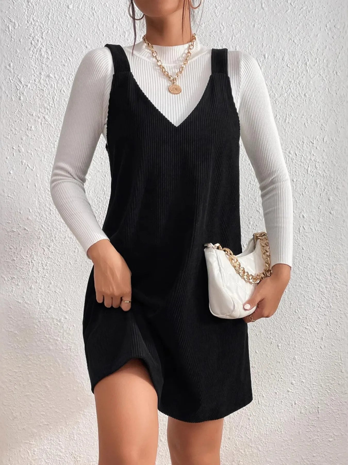 Mini dress styled outfit look – Imperio by Johana